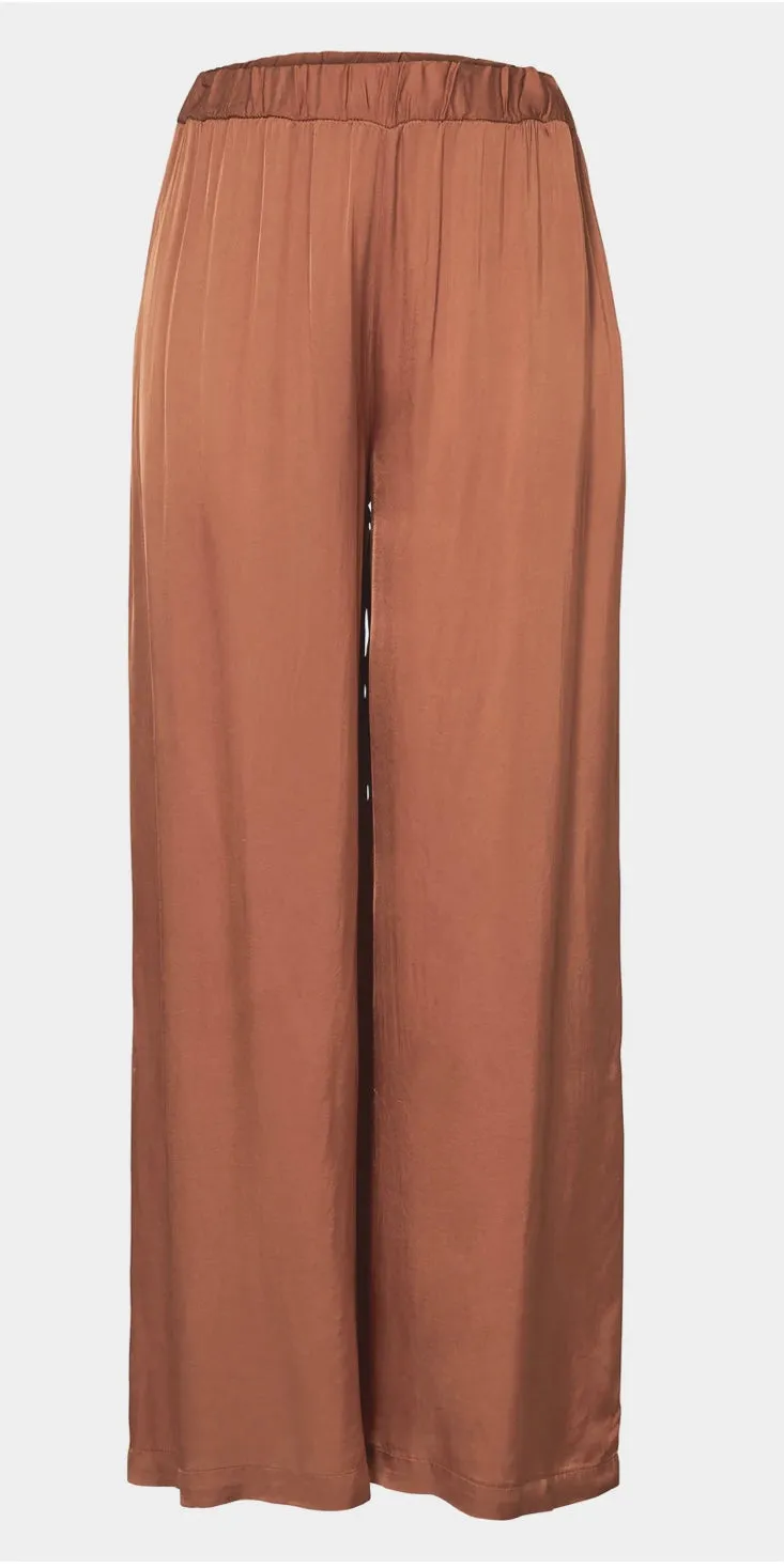 8024 Ujana Trouser