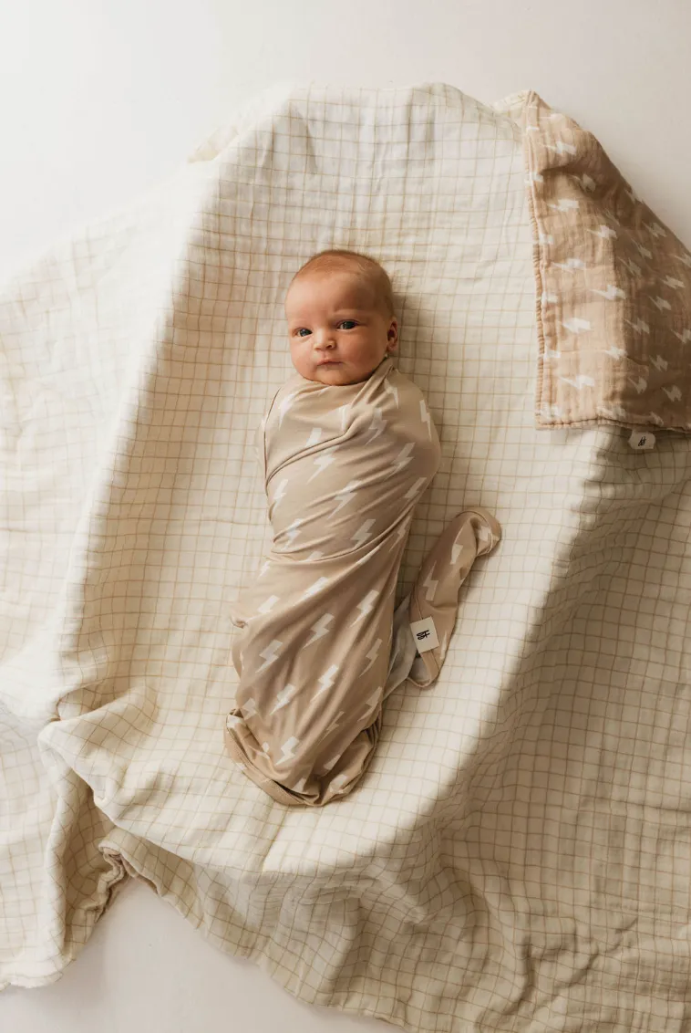 Bamboo Swaddle | Tan & Cream Lightning Bolt