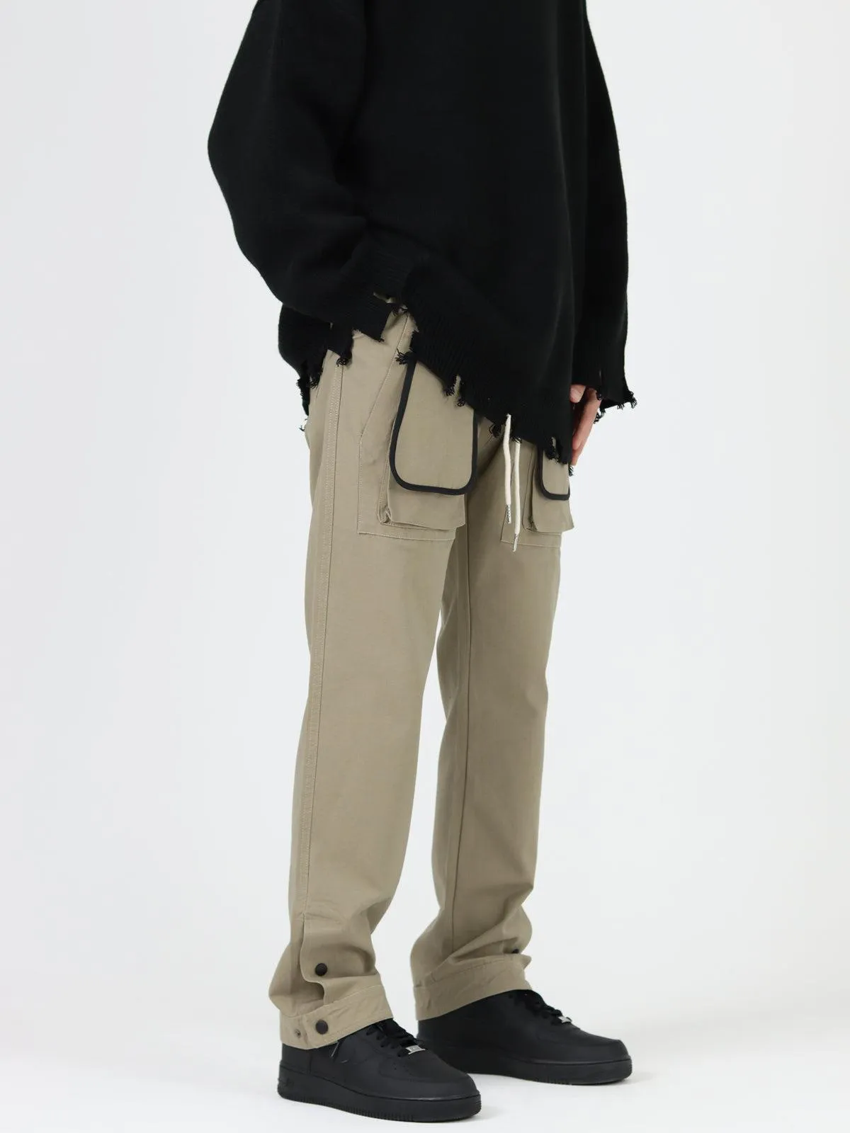 Cargo Pockets Pants