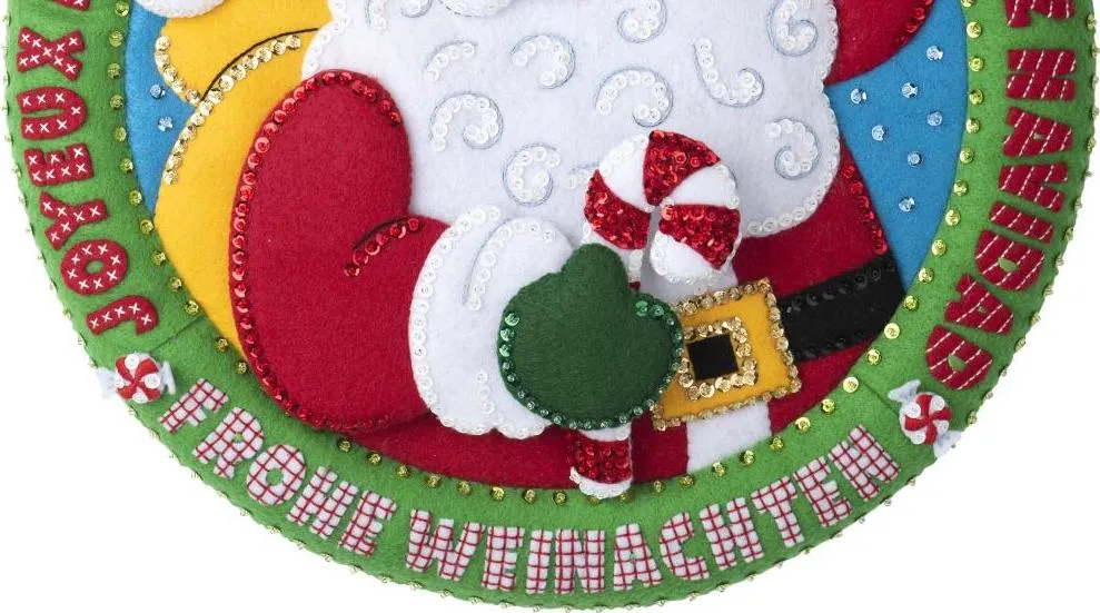 DIY Bucilla Global Greetings Santa Christmas Felt Wall Craft Kit