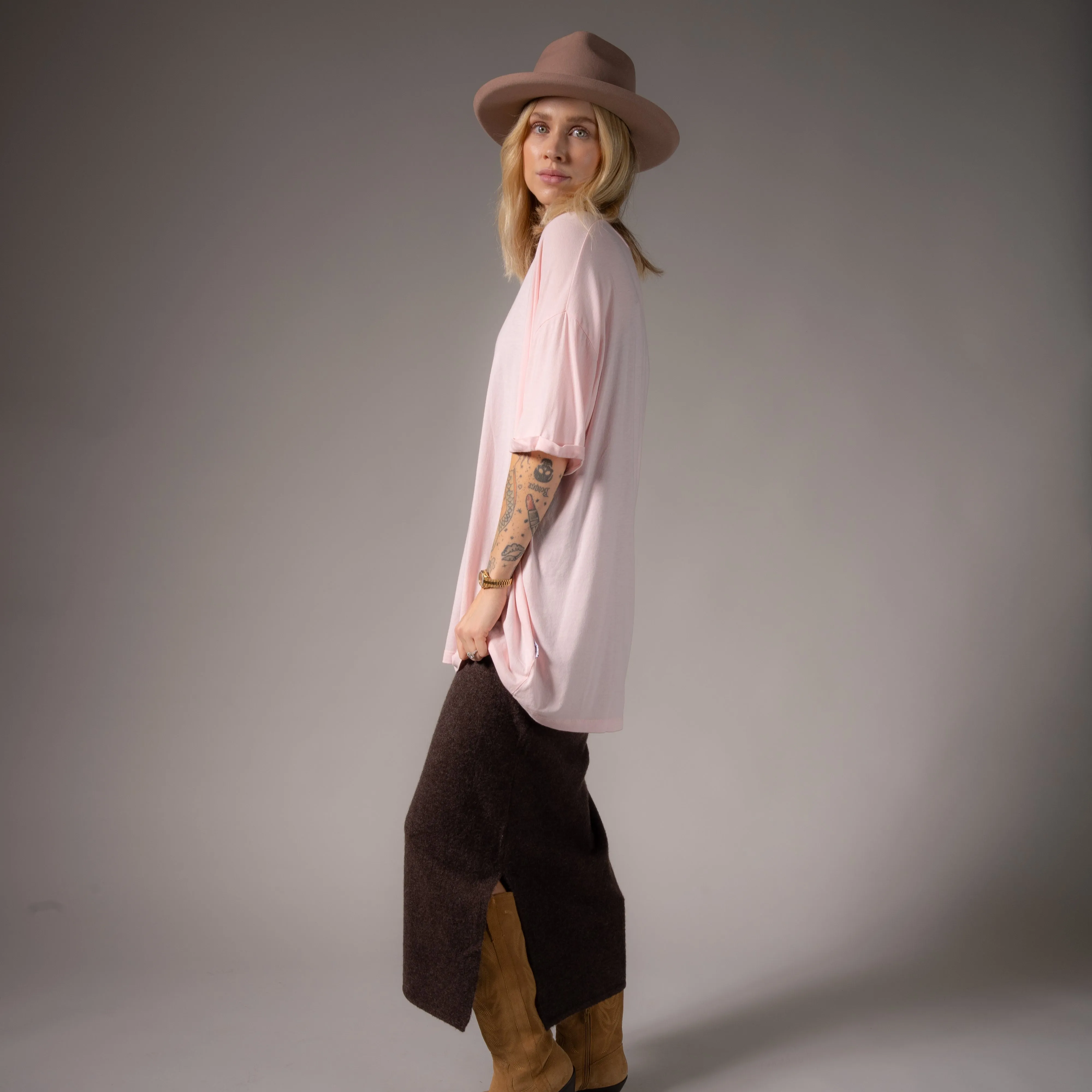 Essentials - Oversized Tee - Blush Pink