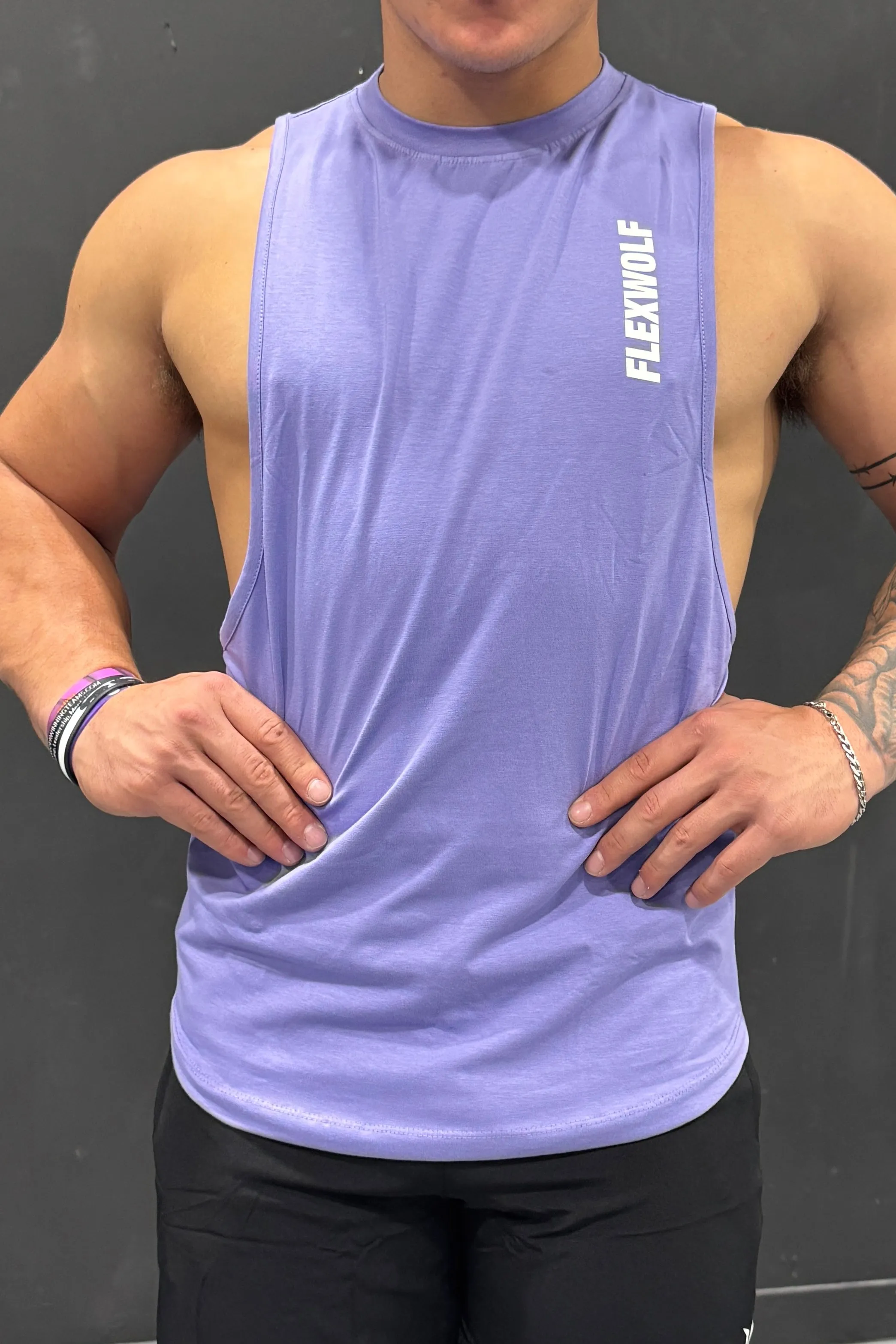 Flex Arm Tank