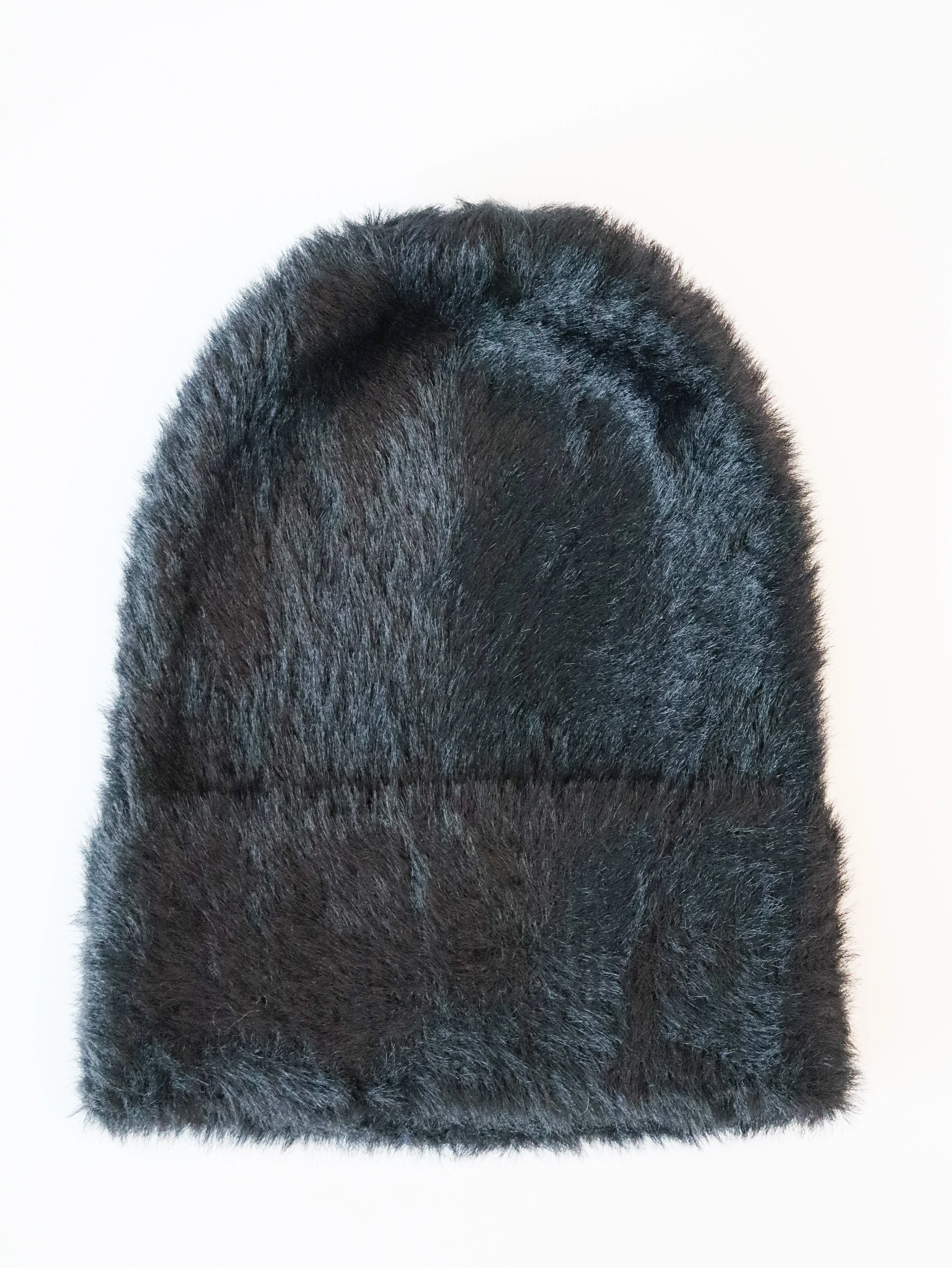 Lorraine Cosy Hat in Black