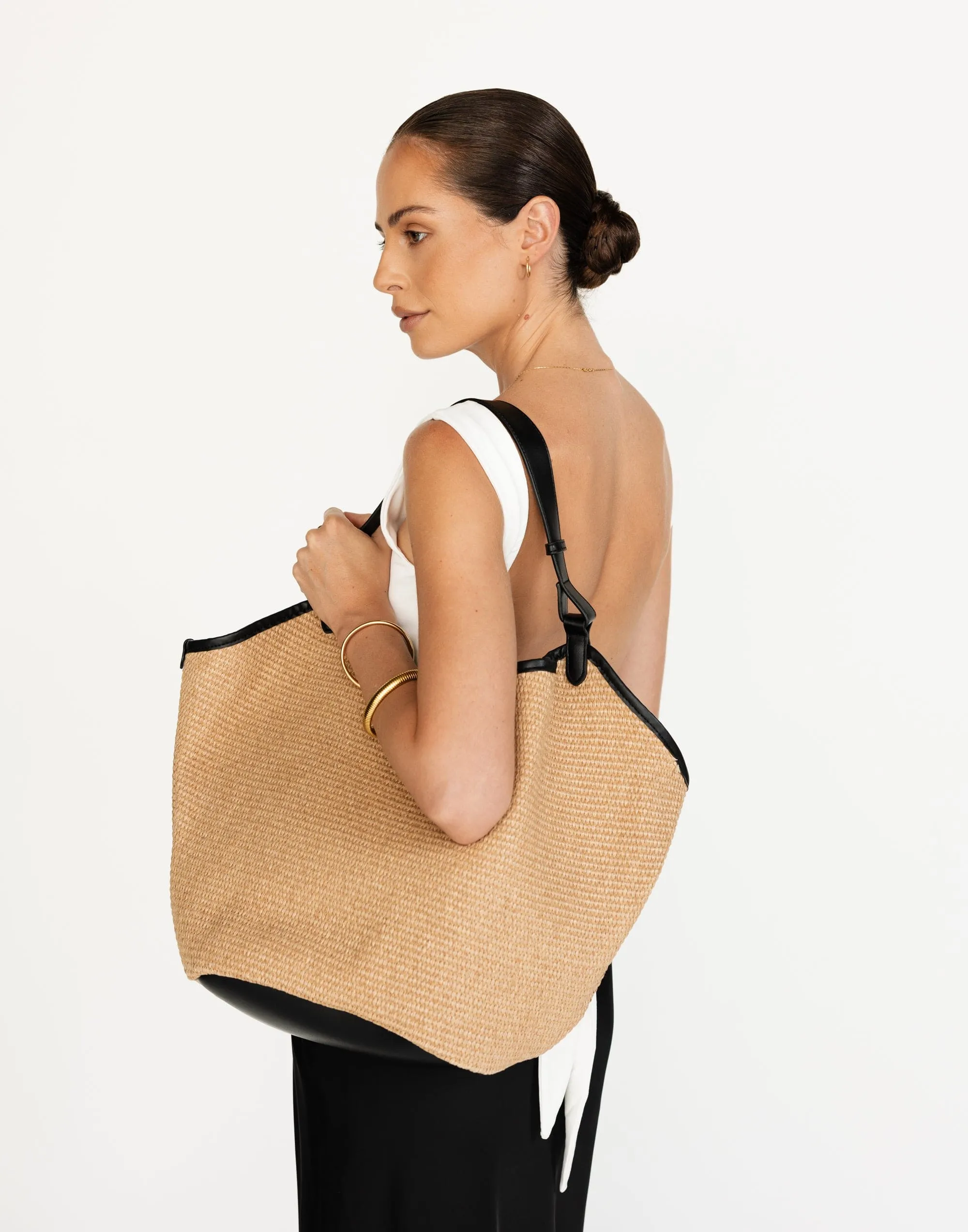 Sarah Shoulder Bag (Natural Raffia) - By Billini