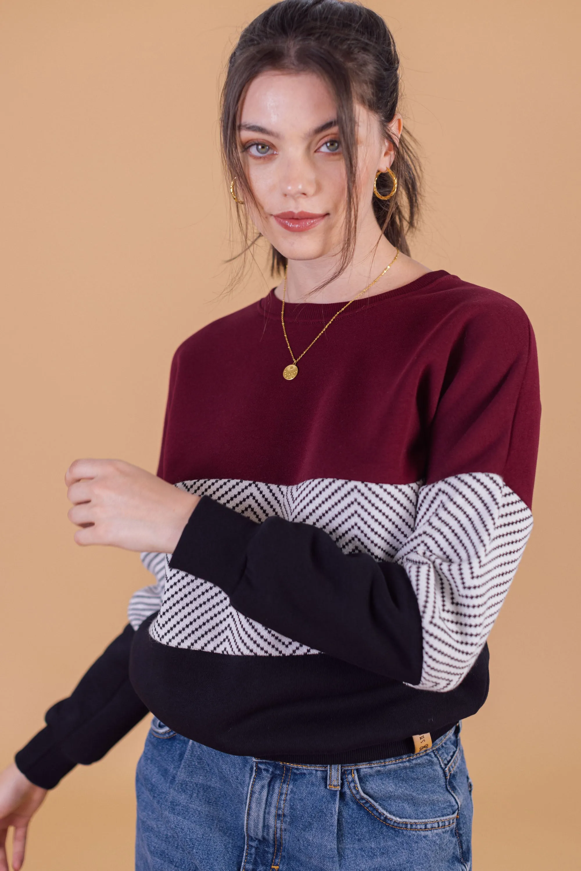 Sweater Mia Black, Herringbone and Burgundy