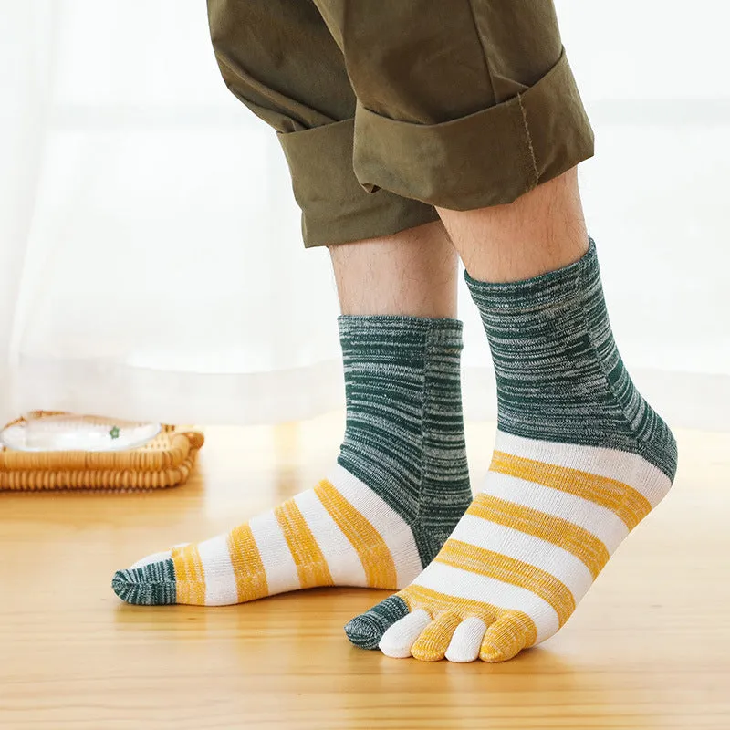 Thickened men's autumn and winter cotton sweat-absorbing five-finger socks