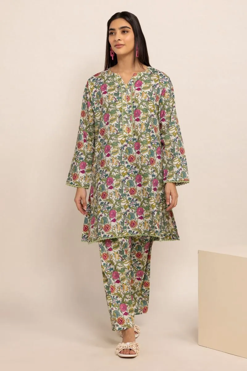 Winter Essentials 23 - Classic Kurta Eet23595